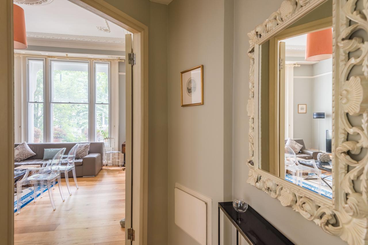 Lovely Chelsea Home Near The Thames By Underthedoormat London Exterior photo